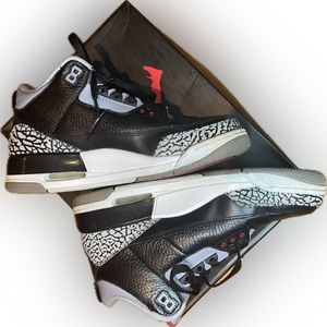 Air Jordan 3 Retro